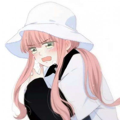 村民挖土豆挖到炮弹一路抱到派出所